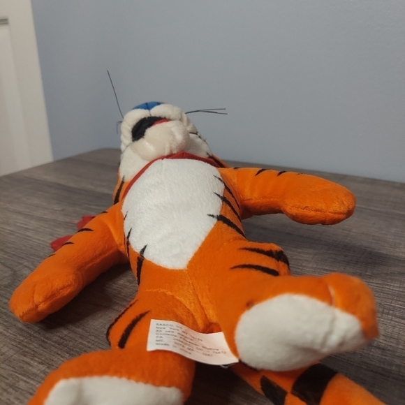 Tony The Tiger Vintage Kellogg's Stuffed Animal 10 - Picture 13 of 16